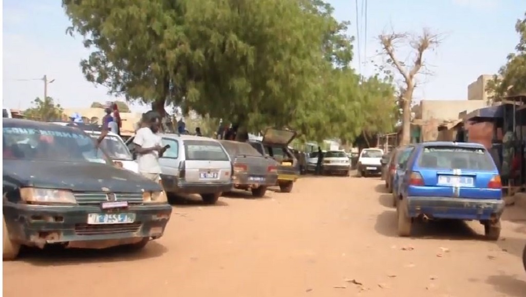 VIDEO – DIASS : les Taxi clandos listent leurs maux.